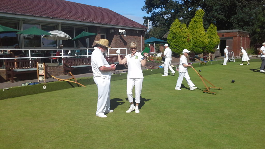 Pavilion Bowls Club Green Lane, Oxhey, Herts WD19 4LU Lawn Bowls